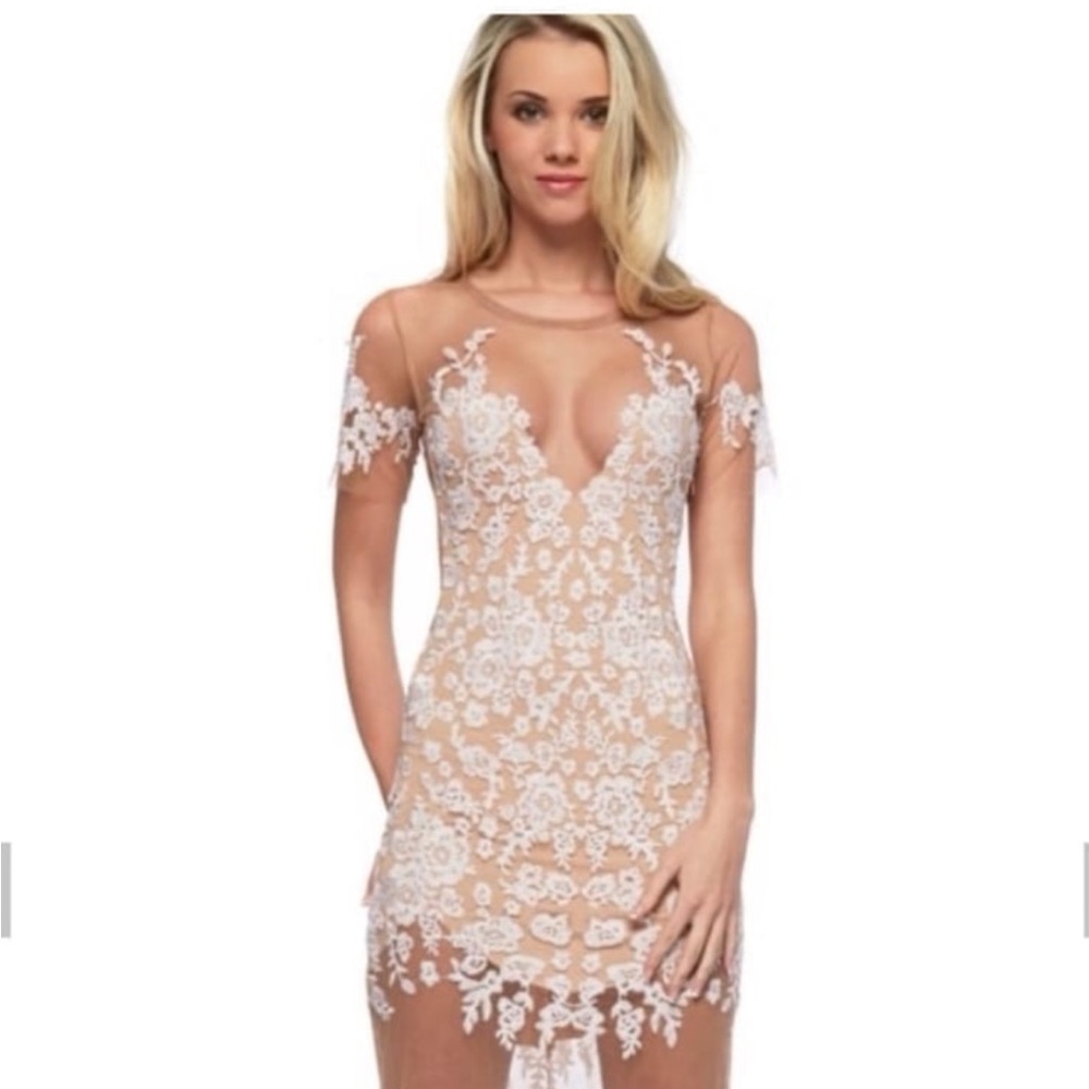 For Love & Lemons Women’s Luau Maxi Dress White Nude Sheer Size Small